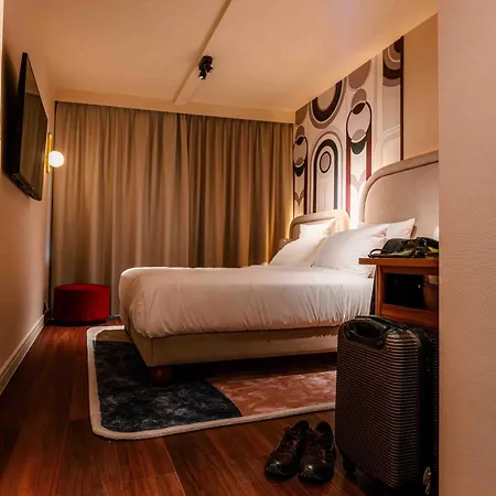 Via Hotel Antuérpia